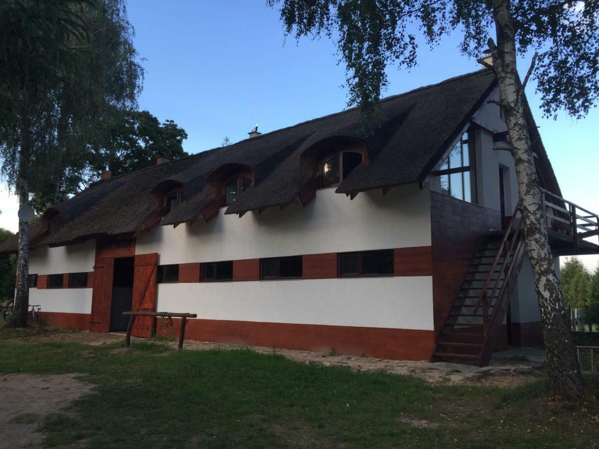 Stadnina Lekwica Zewnętrze zdjęcie